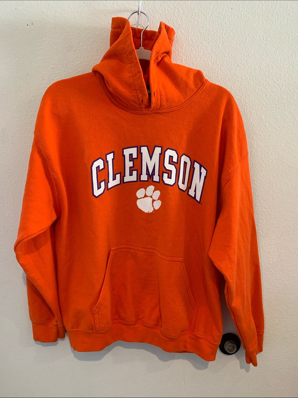 Clemson Pullover Sweatshirt with hood and kangaroo pocket